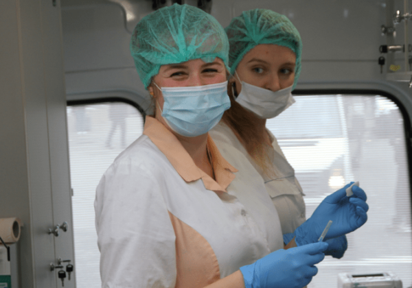 Свиной грипп становится для россиян опаснее пандемии коронавируса