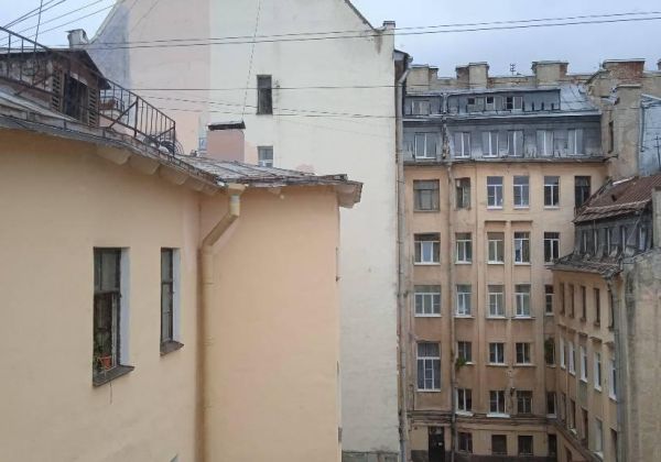Жители «хрущевок» в Петербурге из-за закона о КРТ стали еще беднее: цены на квартиры рухнули